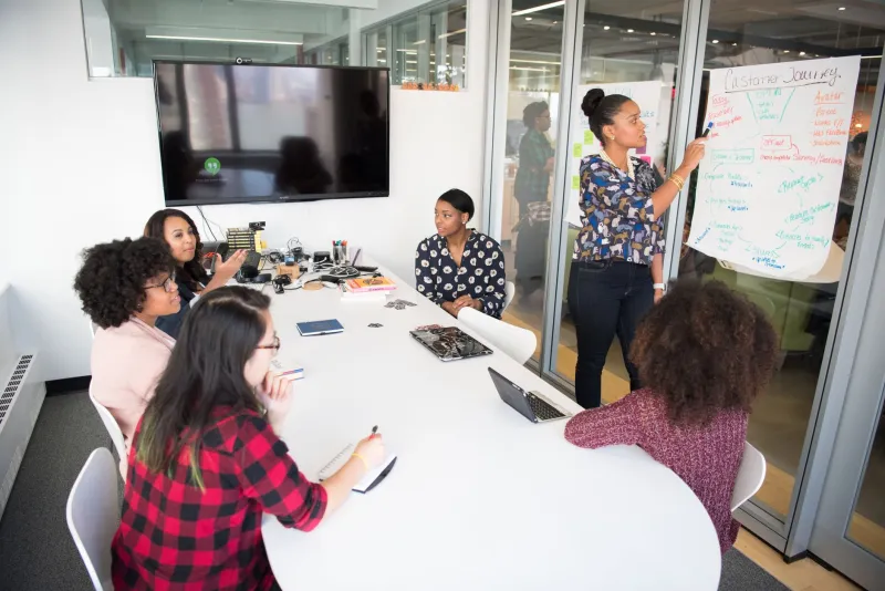 Five Reasons the Smartest Leaders in the Room Say 'I Don't Know'—And Get Ahead Because of It